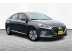 2020 Hyundai Ioniq Hybrid SE