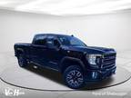 2022 GMC Sierra 2500 AT4 4x4 Crew Cab 6.75 ft. box 158.9 in. WB