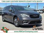 2022 Chrysler Pacifica Hybrid Touring L Front-Wheel Drive Passenger Van