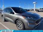 2021 Ford Escape Hybrid Titanium