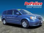 2012 Chrysler Town And Country Touring