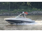 2007 Sea Ray Sundeck 200