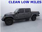 2021 Jeep Gladiator Sport 4dr 4x4 Crew Cab 5 ft. box