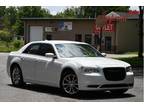 2017 Chrysler 300 Limited