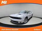 2023 Dodge Challenger SXT 2dr Rear-Wheel Drive Coupe