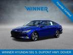 2023 Hyundai Elantra Limited 4dr Sedan