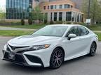 2022 Toyota Camry SE Sedan 4D