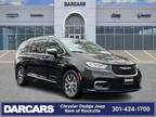 2021 Chrysler Pacifica Hybrid Pinnacle