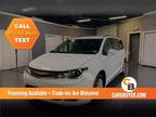2019 Chrysler Pacifica Touring L Minivan 4D