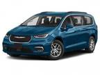 2022 Chrysler Pacifica Touring L Front-Wheel Drive Passenger Van