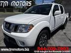 2016 Nissan Frontier Crew Cab PRO-4X Pickup 4D 5 ft