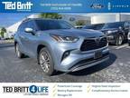 2020 Toyota Highlander Platinum