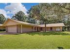208 Kitchings Dr, Clinton, Ms 39056