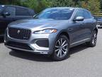 2025 Jaguar F-PACE P250 R-Dynamic S