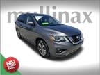 2017 Nissan Pathfinder SV