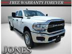2022 RAM 2500 Tradesman Crew Cab 4x4 8&apos; Box