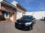 2015 Toyota Camry Hybrid SE Sedan 4D