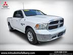 2019 RAM 1500 Classic SLT Crew Cab 4x2 6&apos;4&apos; Box