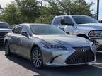 2019 Lexus ES 350