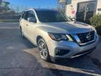 2019 Nissan Pathfinder SL Sport Utility 4D