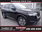 2023 Nissan Pathfinder SL Sport Utility 4D