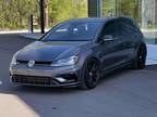 2018 Volkswagen Golf R 2.0T w/DCC & Navigation