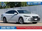 2021 Toyota Avalon Hybrid XLE