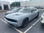 2022 Dodge Challenger SXT 2dr Rear-Wheel Drive Coupe