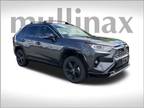 2021 Toyota RAV4 Hybrid SE