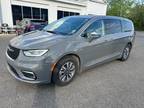 2022 Chrysler Pacifica Hybrid Limited