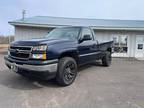 2006 Chevrolet Silverado 1500 Regular Cab LS 4x4 Regular Cab 6.5 ft. box 119 in.
