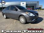 2015 Nissan Versa 1.6 SV