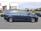 2020 Toyota Sienna XLE