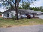 515 Harwell Street Burkburnett Texas 76354