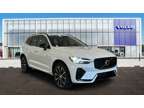 2024 Volvo XC60 Plus Dark Theme