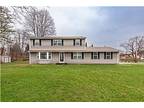 16 Buckwheat Dr, Fairport, Ny 14450