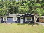 981 White Cir, Hinesville, Ga 31313
