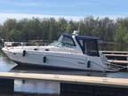 2001 RINKER FIESTA VEE 340 Boat for Sale