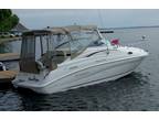 1998 Rinker 266 Fiesta Vee Boat for Sale
