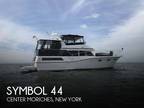 44 foot Symbol 44