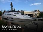 28 foot Bayliner 28