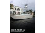 33 foot Chris-Craft Commander