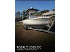 23 foot Robalo 2320