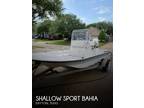 18 foot Shallow Sport Bahia