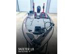 18 foot Skeeter 18