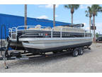 2020 Sun Tracker Fishin' BargeÃ® 24 DLX
