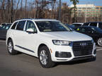 2019 Audi Q7 White, new