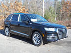 2019 Audi Q7 Black, 12 miles