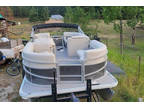 2022 SunChaser Vista 18