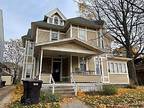 236 Prospect Ave Ne Apt A, Grand Rapids, Mi 49503